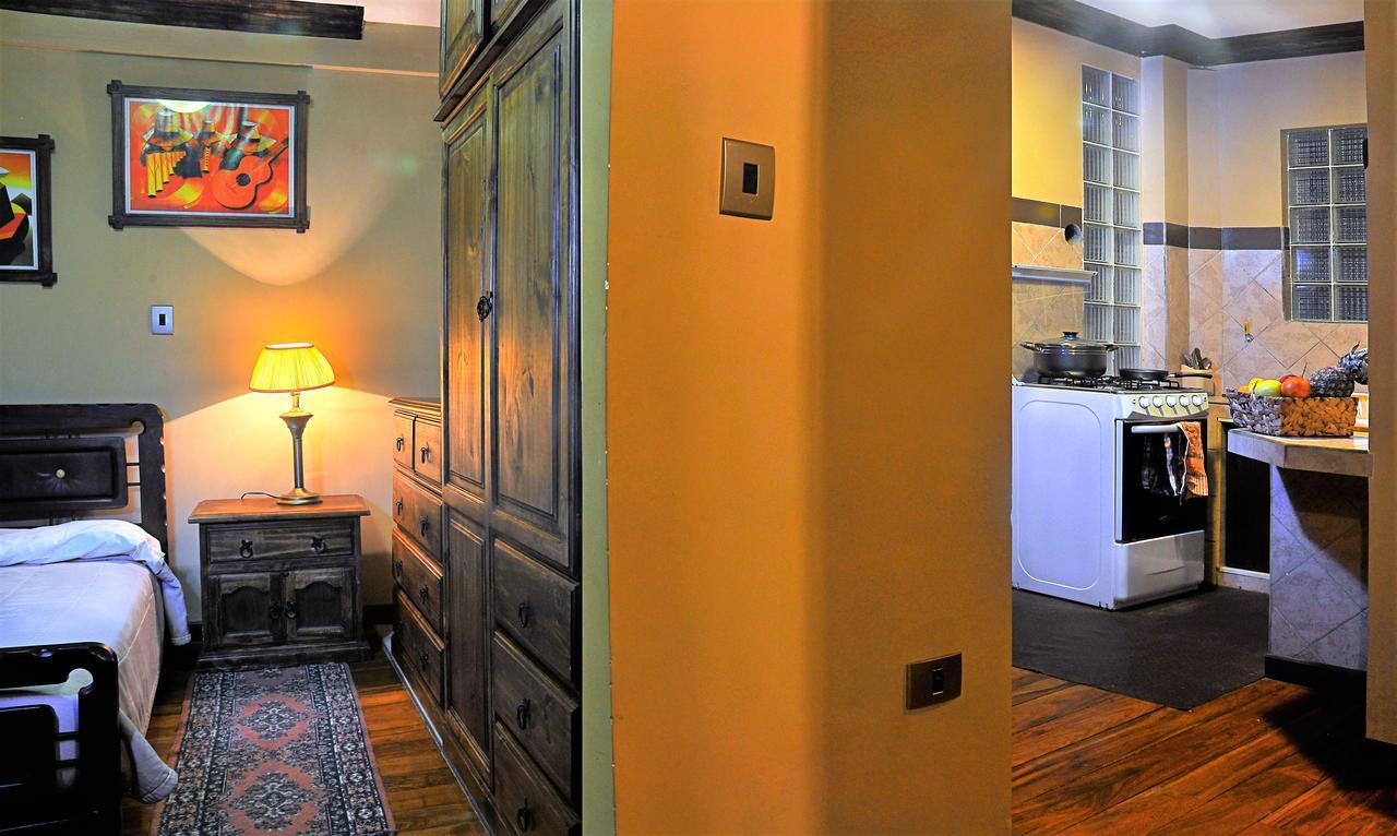 Viejo Olivo B&B Sucre Bagian luar foto